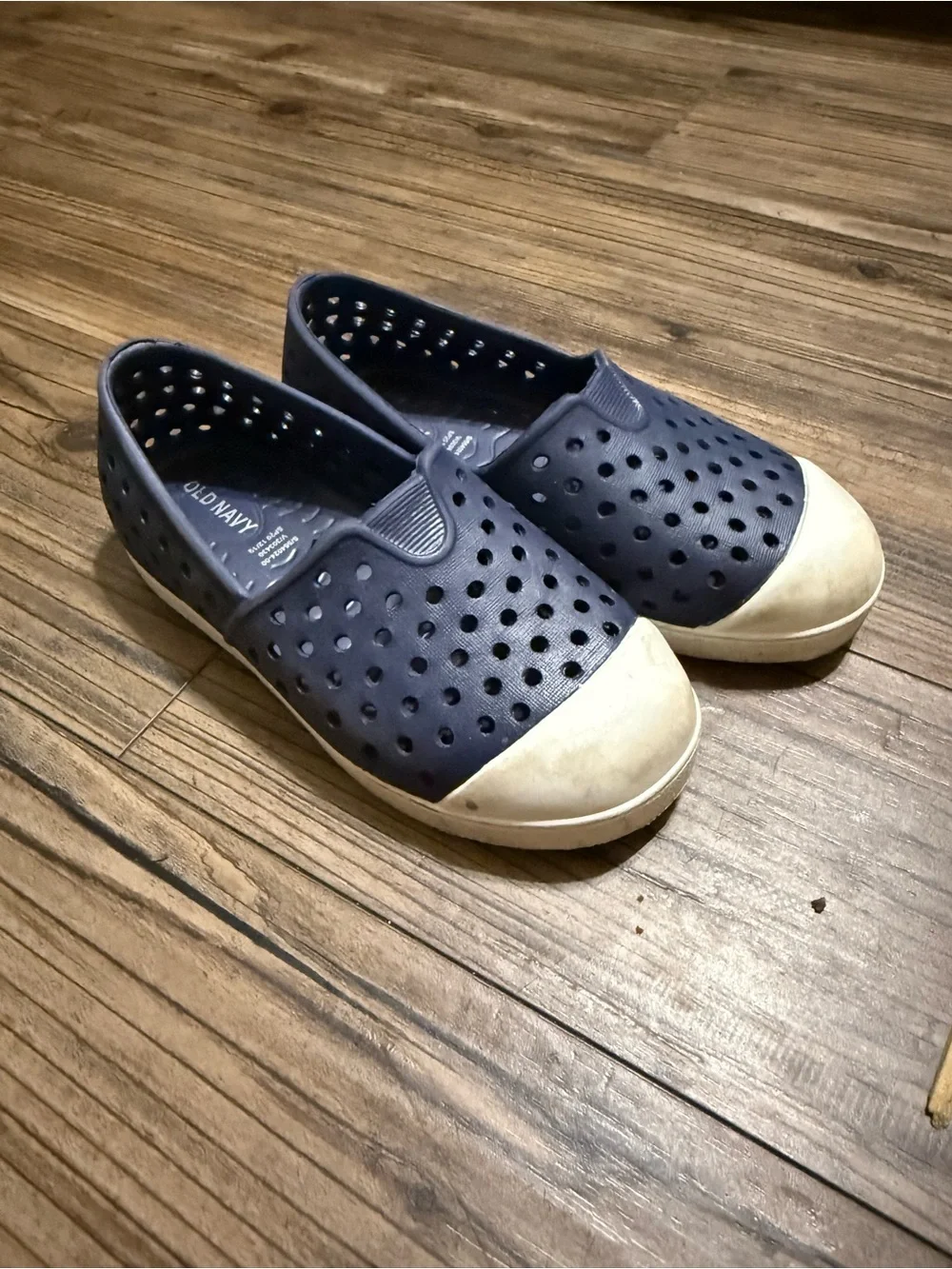Old Navy Navy and White Kids Slip-On Water Shoes